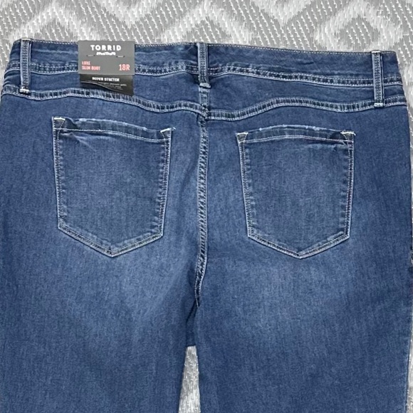 Torrid Luxe Slim Boot Super Stretch Mid-Rise Jean NWT [M19] - Picture 6 of 11